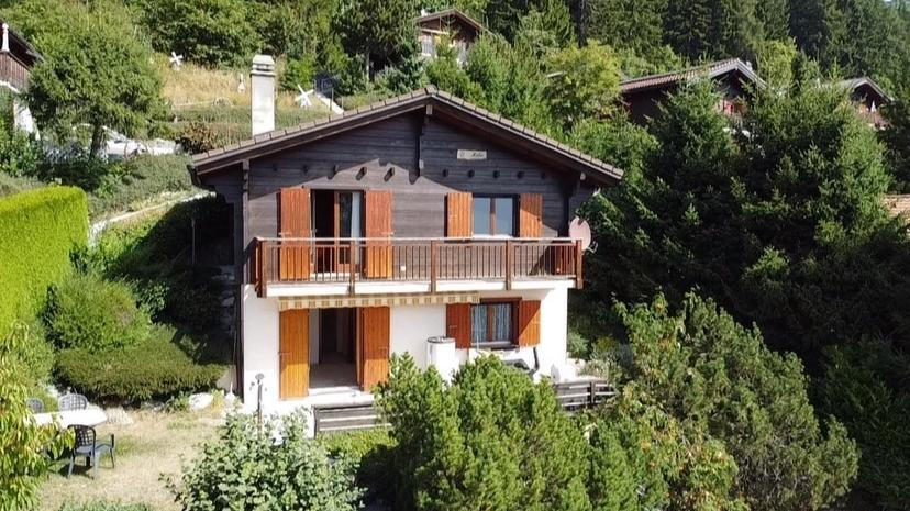 A vendre 1974 Arbaz Chalet pièce(s) 4.5