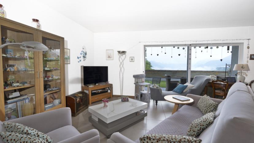 A vendre 1974 Arbaz Appartement pièce(s) 4.5